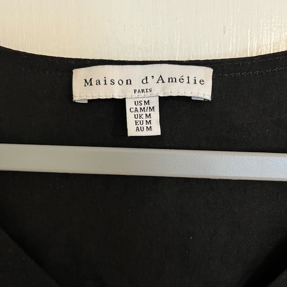 Madison d’ Amelie Long Sleeve Black Blouse - Picture 4 of 4